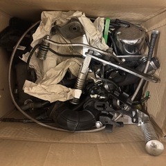 【1/4までにお引き取り可能な方お値引き‼️】スティード400 部品多数の画像