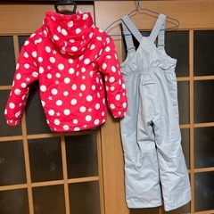 ウィンタースポーツ用ウェア上下セットの画像