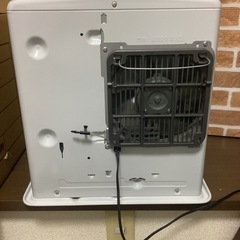 ダイニチ　ブルーヒーター　FW-3721LS ホワイト　2021年の画像