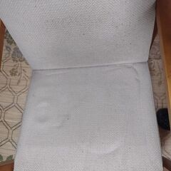 観音寺 イス 椅子 ひじ掛け付き 足にゴム付き 中古品の画像