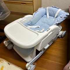 アップリカ　ベビースイング　ハイローチェアの画像