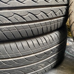 ノーマルアルミタイヤ３本の画像