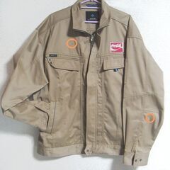 コカコーラ　【ユニクロ３XL相当】ミリタリージャンパー厚手　の画像