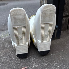 ジュニア　スキーブーツの画像