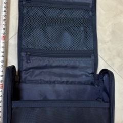 無印良品　吊り下げられる洗面用具入れ ネイビーの画像