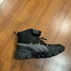 PUMA スノーブーツの画像