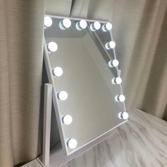 Francfranc フッツェ ハリウッドミラー スクエア L ホワイトの画像