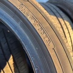 215/45R17 ヨコハマブルーアース4本セットの画像