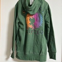 【未着用品】　パーカーの画像