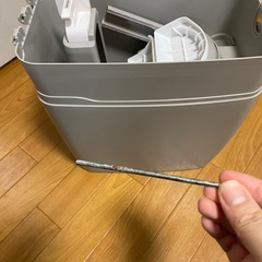 アップリカ ニオイポイ本体　グレージュの画像