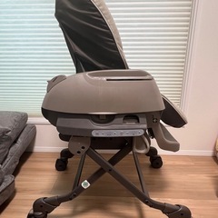 combi  ネムリラオートスウィング　BEDiEG ハイローチェアの画像