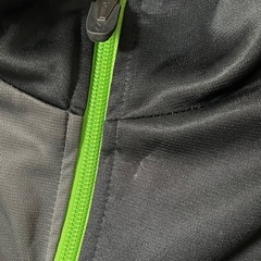 《新品未使用》ヒュンメル　ジャージ上　Mサイズの画像