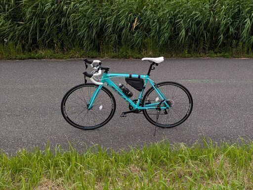 【100km圏内までお届け可能】洗車道具・整備道具・ビンディング全てセット！　SPEAR　ロードバイク