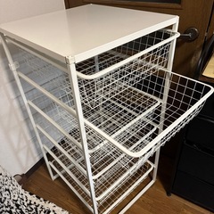 IKEA ラックの画像