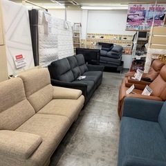 【愛品館 江戸川店 】2人掛け ファブリックソファ karimoku（カリモク）の画像