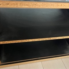 鏡面ブラック テレビ台（幅130cm）ロータイプ／収納多め・引き取り限定
の画像