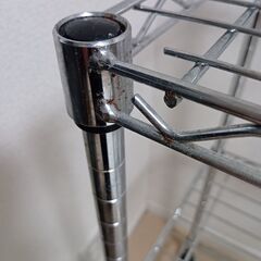 スチールラック（３段）を２台の画像