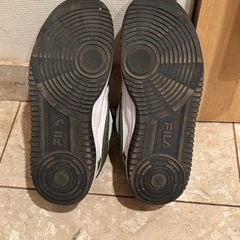 フィラ　スニーカーの画像