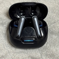 Anker イヤホンの画像