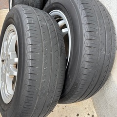 トヨタオリジナルタイヤホィールセット
の画像