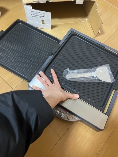 TOSHIBA IHホットプレート IHP-30VA 吸煙機能付き 東芝】吸煙IHプレート IHP-30VA 煙らず焼け太 動作確認済 ホット