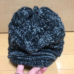 「他サイトにて商談中！」未使用 QUEENS HEAD Fサイズ ニットキャップ チャコール系 ニット帽の画像