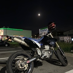 DRZ400SMの画像