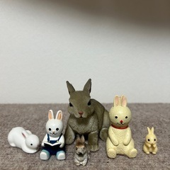 動物の置物の画像