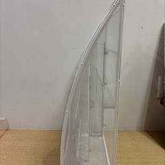 4段マガジンラックの画像