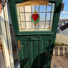 アンティークドアの画像