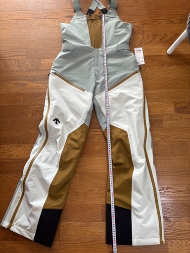 (新品・未使用)S.I.O インサレーテッドジャケット ＆ビブ パンツ