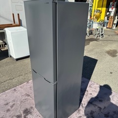 ⚫︎ Hisenseハイセンス3ドアー冷蔵庫(282L) HR-G2801BR(2020年式)の画像