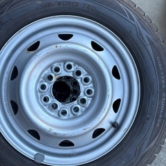 ホイール付きスタッドレス　4本　145/80R13  の画像