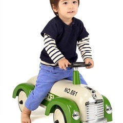 新品未開封　乗用玩具　足けり　グリーンポリスの画像