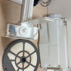 シャープ製 加湿空気清浄機の画像