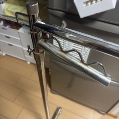 ハンガーラックの画像