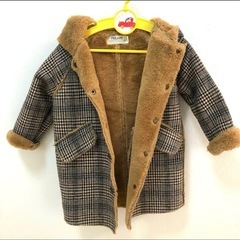 チェック柄　ファー　コート　100 アウター　子ども服　　の画像