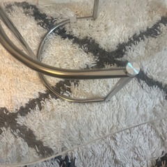 beansガラステーブルの画像