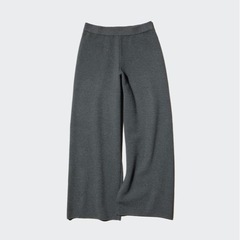 ユニクロ パンツ3本セットの画像