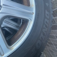 スタッドレスタイヤの画像
