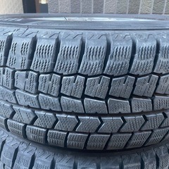 スタッドレスタイヤの画像