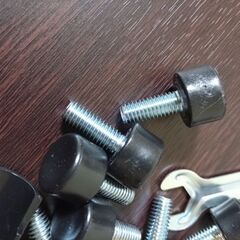 無料　メタルラック用？　スチールラック用　部品　パーツ　スパナの画像