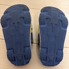 子供用のサンダル
の画像