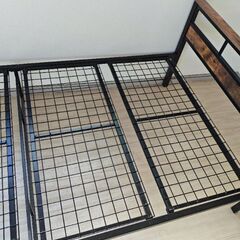 ベッドフレーム(シングル)の画像