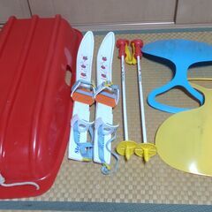 ◆子供用雪遊びセット そり・スキーの画像