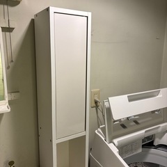 隙間収納家具　キャビネットの画像