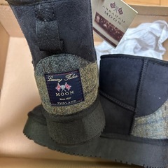 ムートンブーツの画像