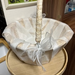 美品／可愛いかご　インテリアの画像