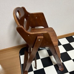ベビーチェアの画像