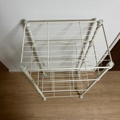 (決まりました)4段ラック(キャスター付き)の画像